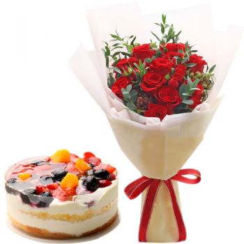 Send Gifts to Japan - Valentines Red Roses with Berries Cake